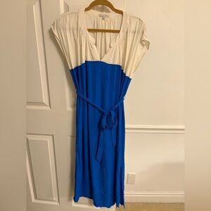 Broadway & Broome Blue and White Midi Dress